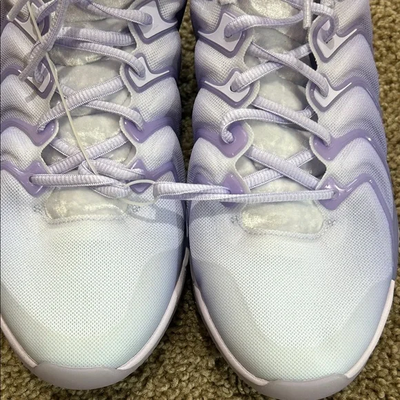 Nike Men's Purple and White Athletic Shoes - Picture 7 of 8